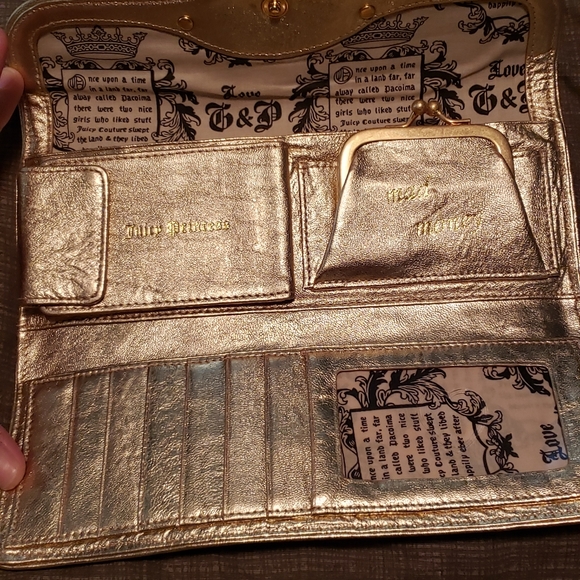 Juicy Couture Clutch - Picture 3 of 8